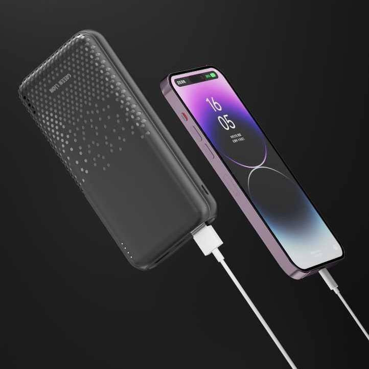 پاوربانک گرین مدل Rome Ultra Slim ظرفیت ۲۰۰۰۰ میلی آمپر ساعت